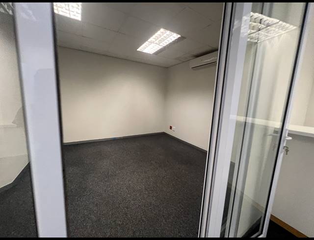 209M² OFFICE TO LET IN ROSEBANK